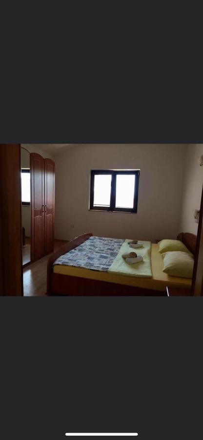 Piano Apartment Lopar Exterior foto